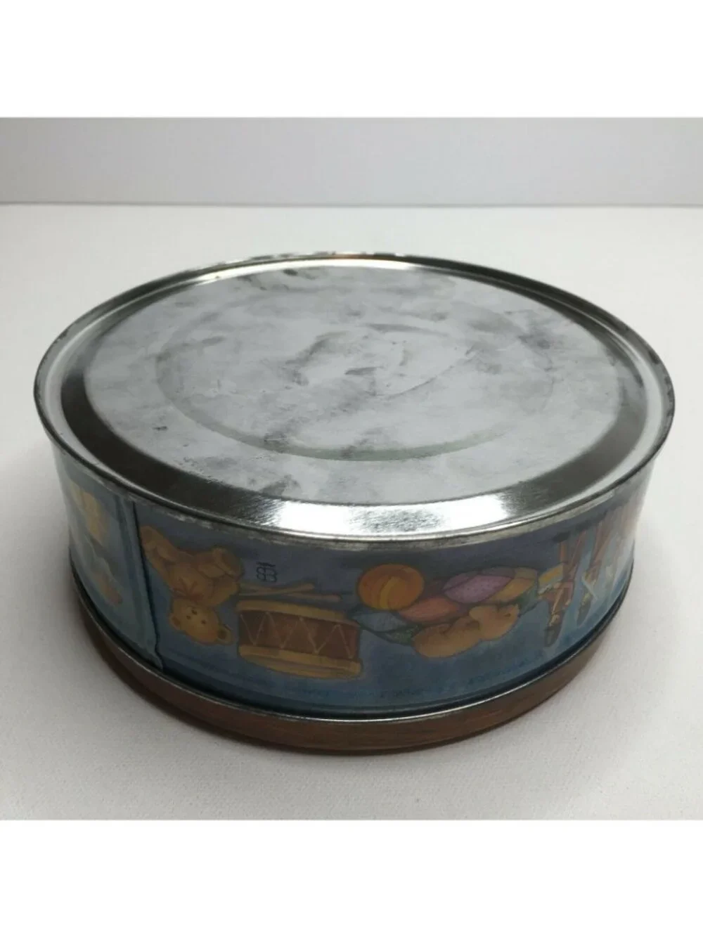 Unbranded antique toys